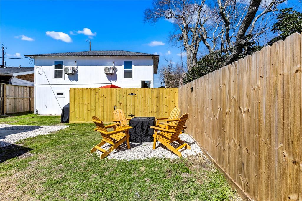 Primary Photo - 3624 Avenue S 1/2