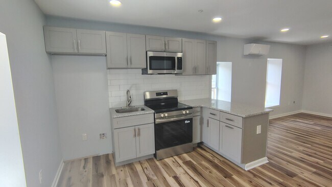 Building Photo - 3412 N 19th St