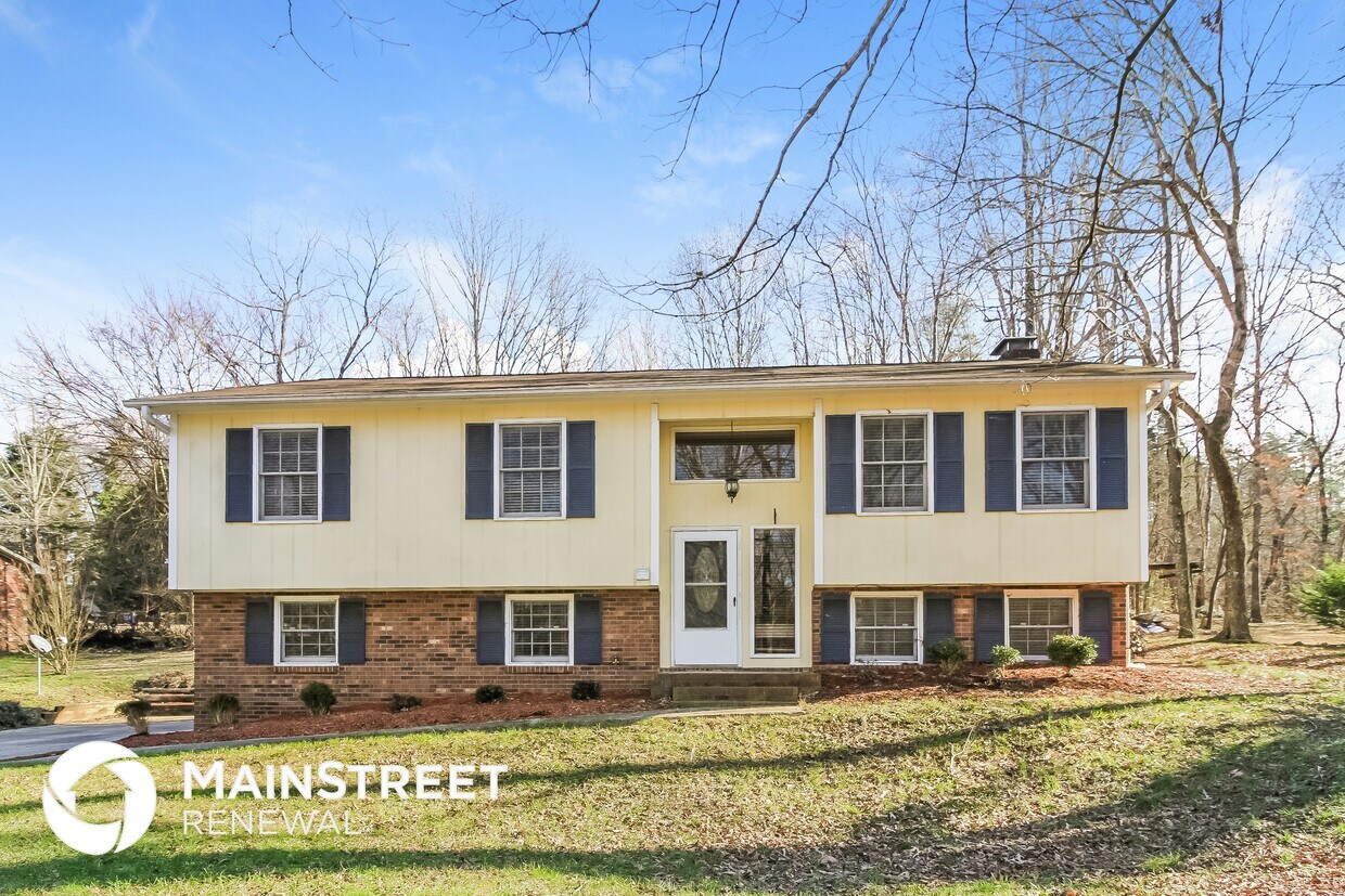 Foto principal - 4441 Fernbrook Dr
