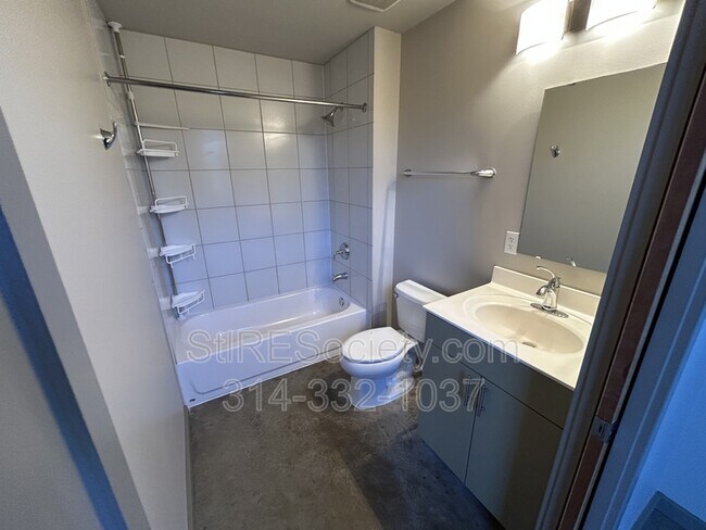 Foto del edificio - 8125 Michigan Ave