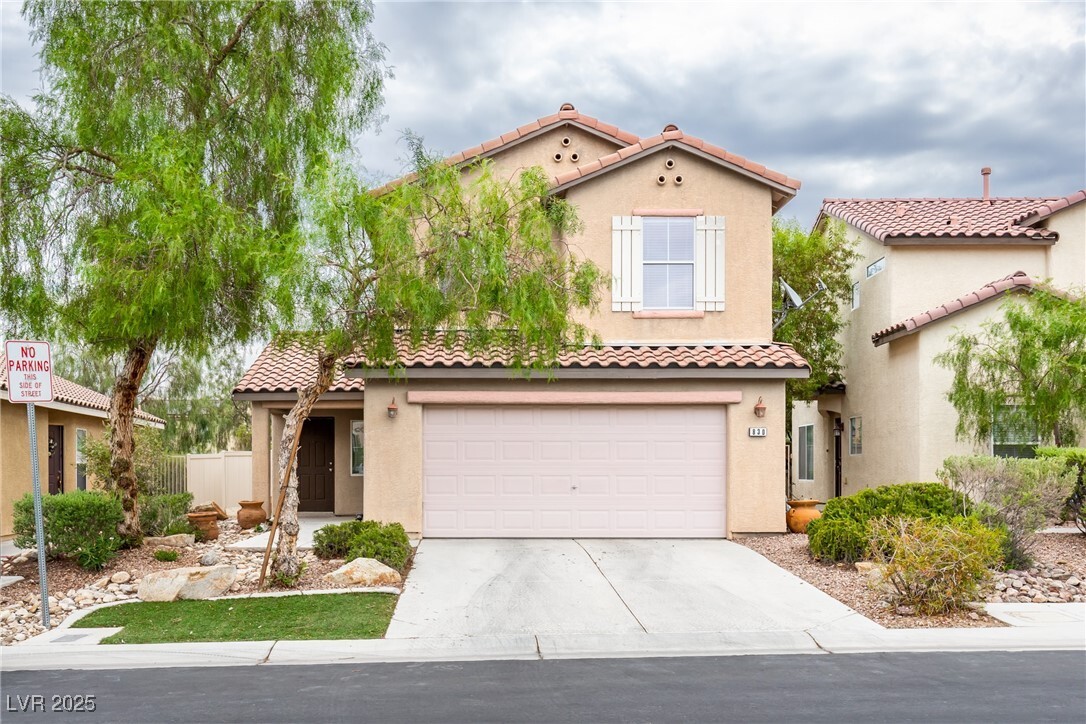 Foto principal - 830 Blushing Rose Pl