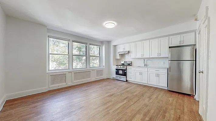 Photo - 68-28 Juno St (Queens, NY)