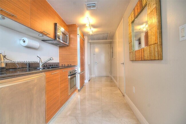 Foto del edificio - 50 Biscayne Blvd