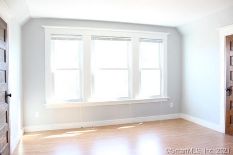 Building Photo - 66 Brownell St