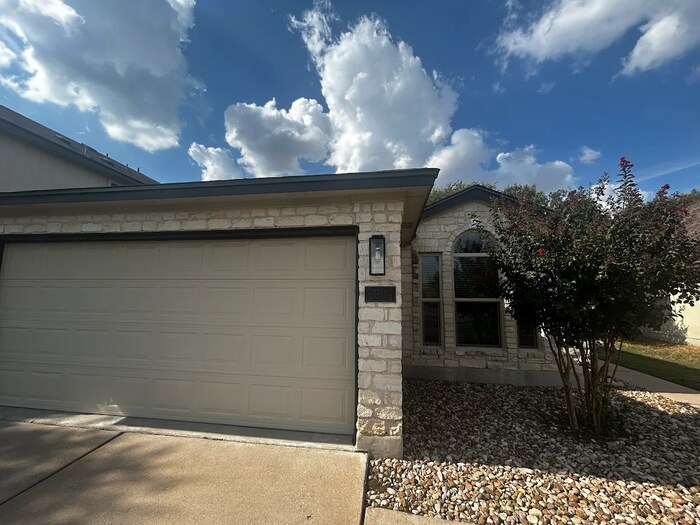 Primary Photo - Move-In Ready 3BR/2BA in Round Rock - Enjo...