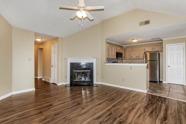 Foto del edificio - 2184 Stone Stream Dr