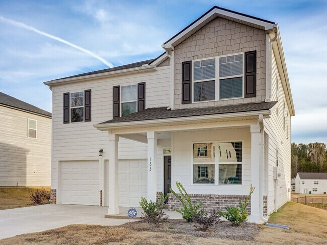 Building Photo - 4 Bedroom Single Family Home in Hampton