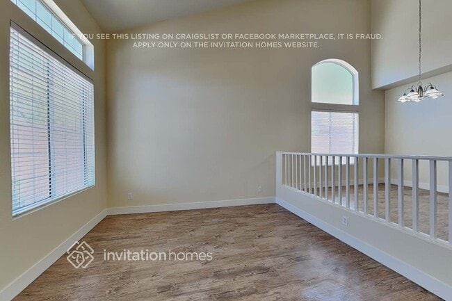 Building Photo - 2745 Rebano St