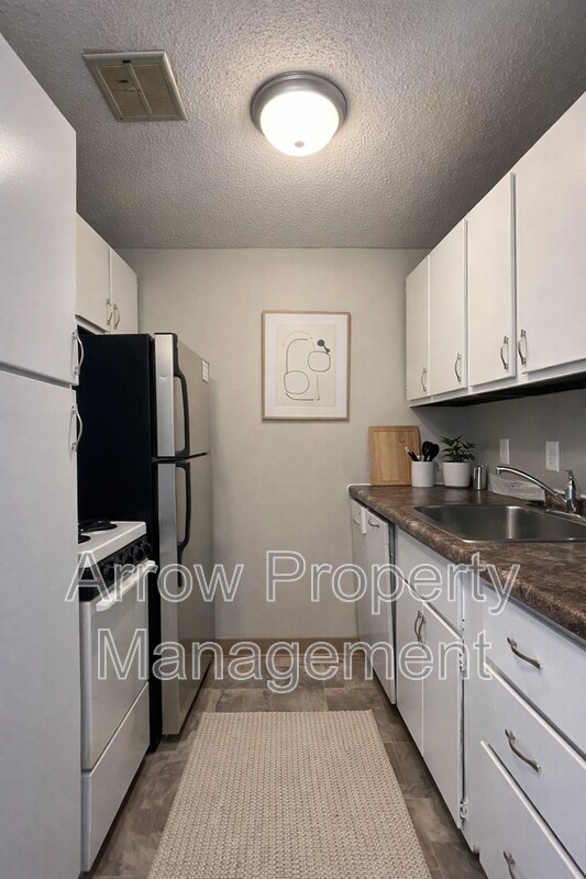 Foto del edificio - 1119 E St