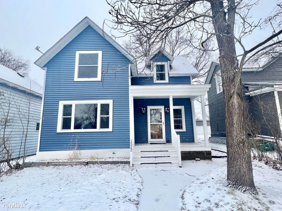 Primary Photo - 3 br, 1 bath House - 1522 East Madison Street