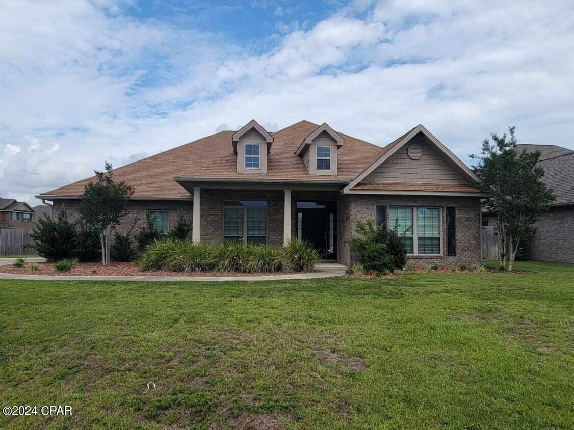 Foto principal - 5012 Maggie Ln