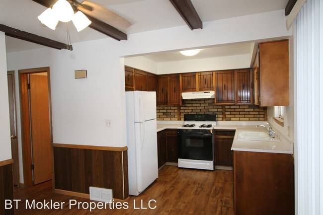Building Photo - 1040-1067 Greenwood Ct