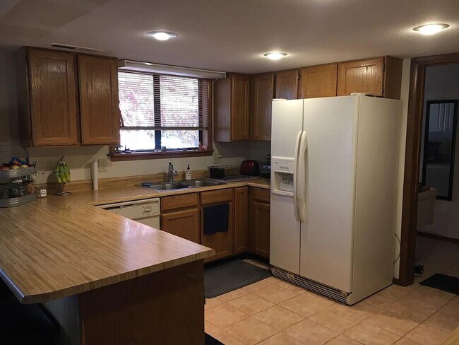 Foto del edificio - 3175 W Brenda Loop