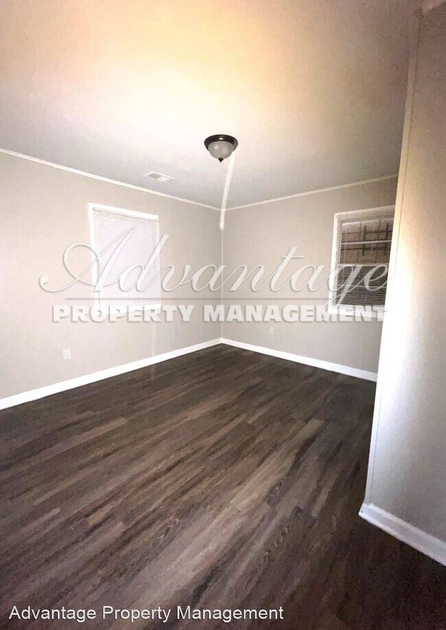 Building Photo - 3 br, 1 bath House - 3536 Carney St