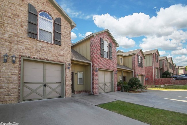 Building Photo - The Villas at Audubon Townhomes