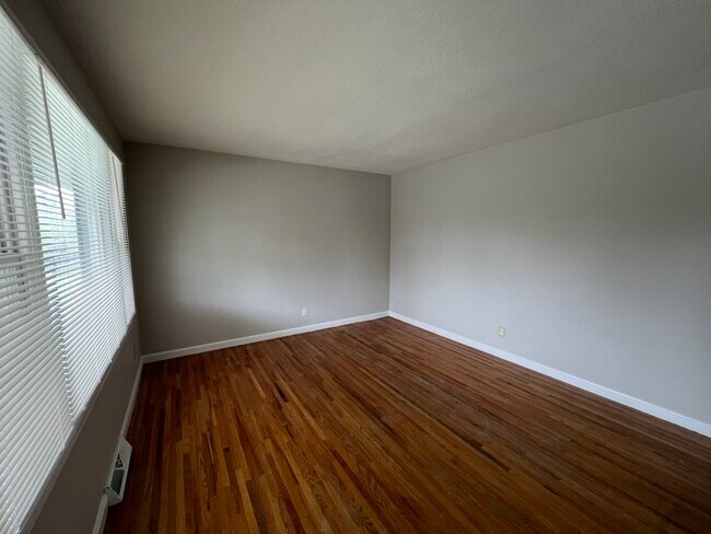 Foto del edificio - 837 Crawford St