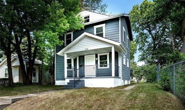 Foto del edificio - 1449 Weaver St