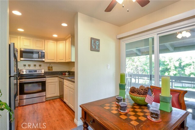 Building Photo - 23732 Hillhurst Dr