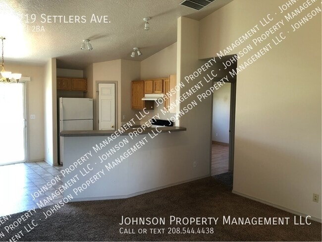 Building Photo - 4719 Settlers Ave