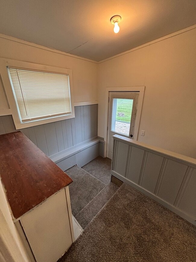 Building Photo - Spacious 3 Bedroom Home in South Council Bluffs!