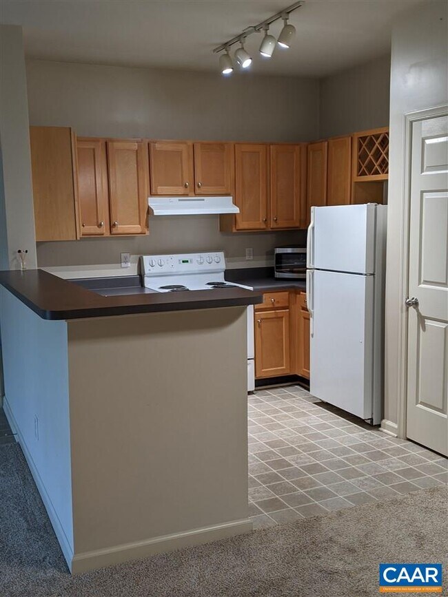 Foto del edificio - 260 Riverbend Dr