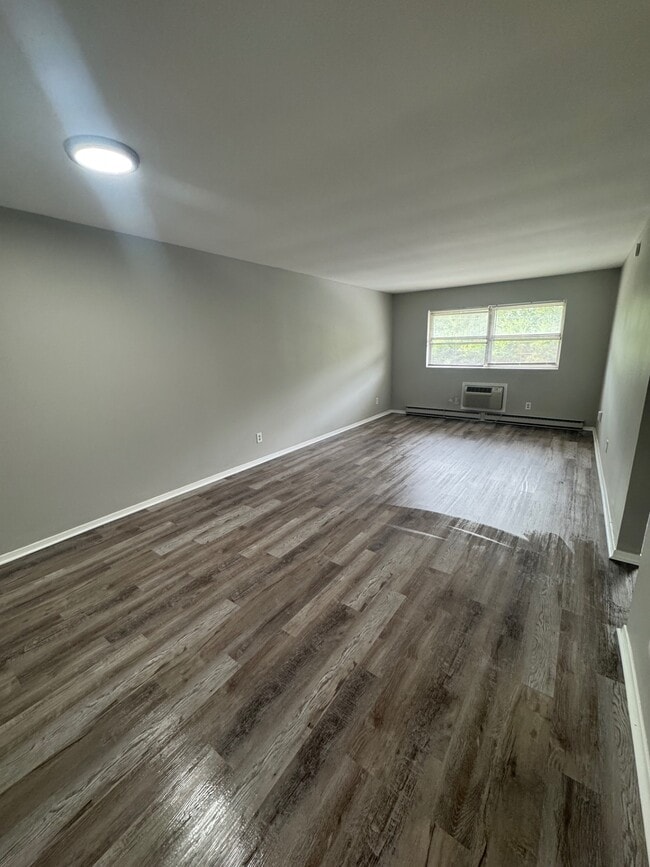 Foto del edificio - Wesleyan Apartments