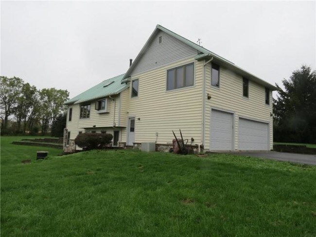 Foto del edificio - 3 bedroom in Livonia NY 14485