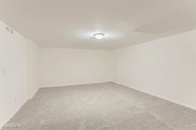Building Photo - 4 br, 3 bath House - 591 Sequoia Court UNIT