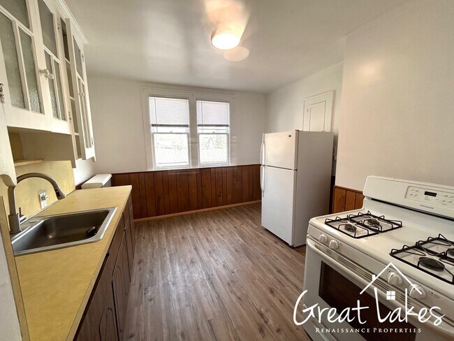Foto del edificio - 5204 Beaconsfield St