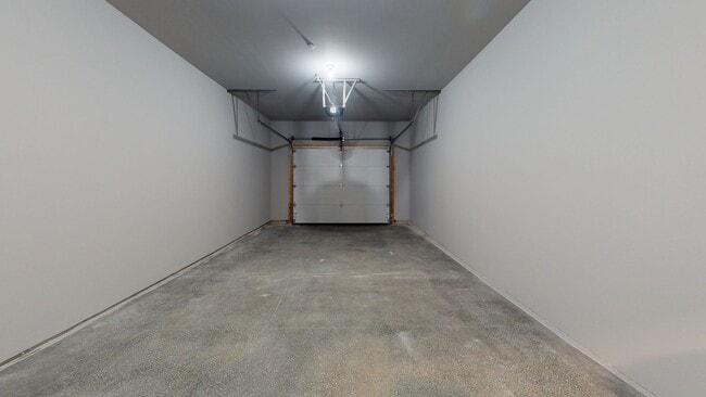 Interior Photo - The Flats - 100 (Building 4)