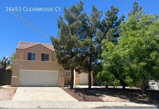 Building Photo - 36453 Clearwood Ct