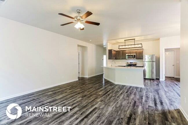 Foto del edificio - 281 Hillcrest Dr