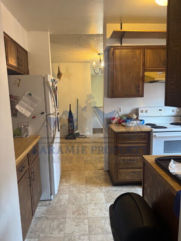Foto del edificio - 714 Downey St