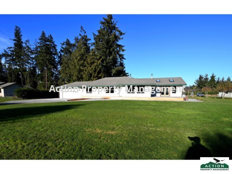 Primary Photo - 125 Solar Ln