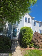 Building Photo - 9274 Caladium Dr