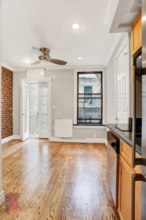 Building Photo - 439 W 50th St
