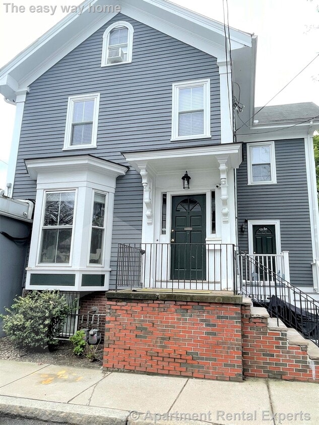 Photo - 2 Worcester St