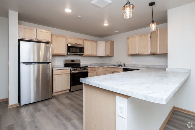 3BR, 2BA - Kitchen - Meadowlark Eco Cottages