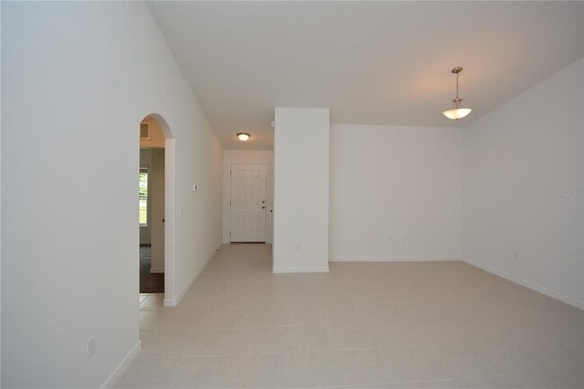 Building Photo - 31 Zoeller Ct