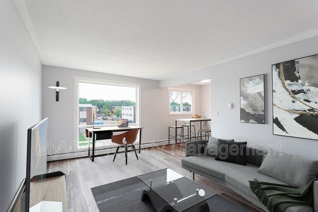 Building Photo - 10629-10114 114 St NW