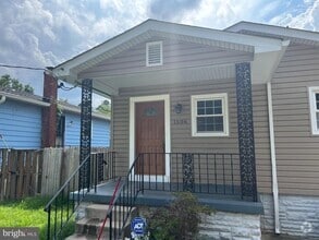 Building Photo - 1506 7th St