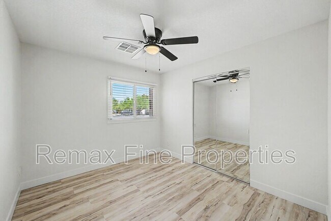 Foto del edificio - 6332 N Granite Reef Rd