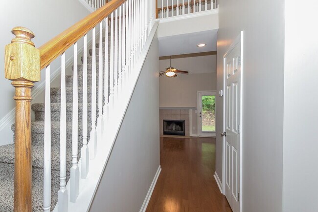 Foto del edificio - 34 Cliffhaven Cir