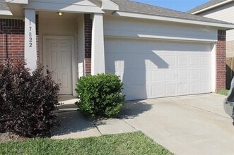 Building Photo - 17822 Riata Canyon Ct