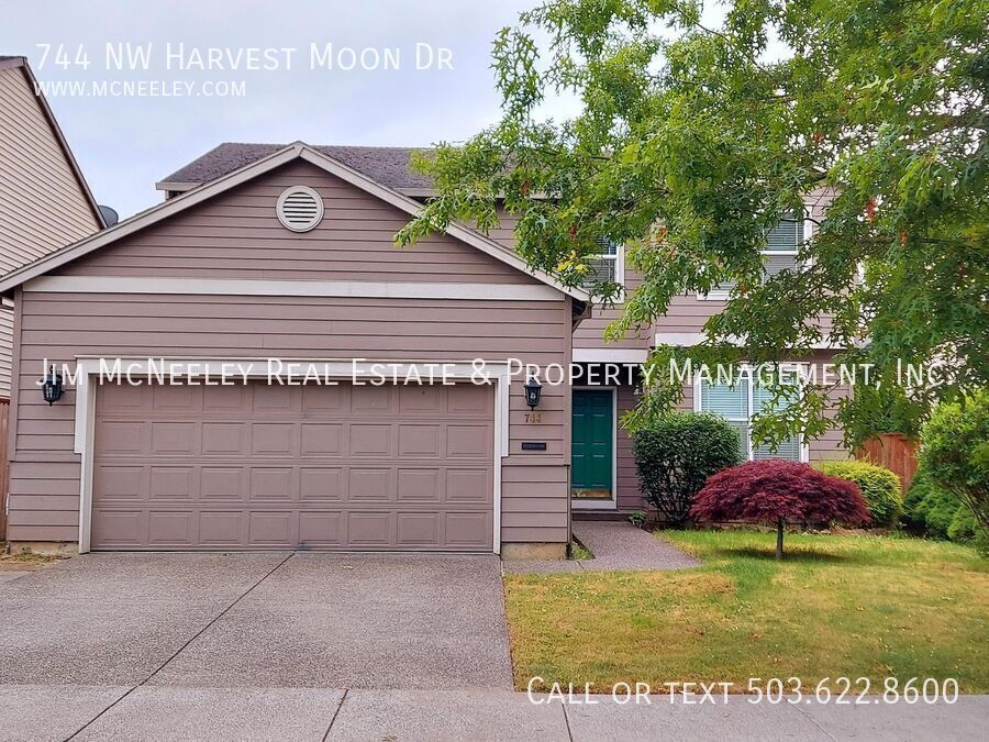 Primary Photo - 744 NW Harvest Moon Dr