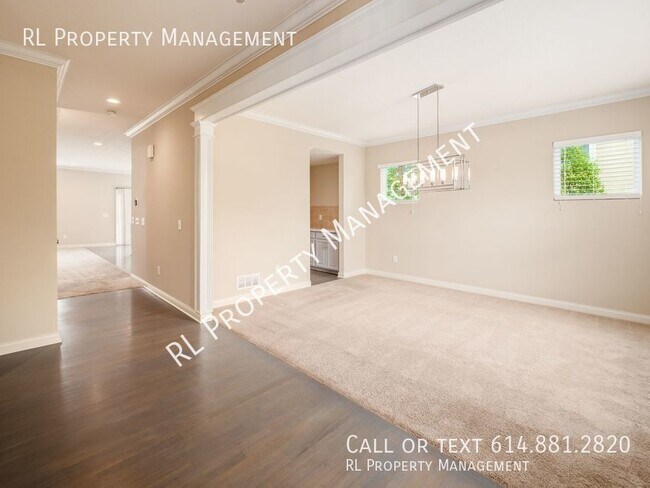 Foto del edificio - Stunning 4 Bedroom 2.5 Bathroom Home in Le...