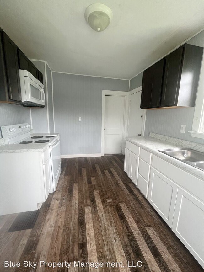 Building Photo - 2 br, 1 bath House - 1226 S Beacon St