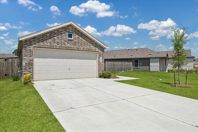 Building Photo - 18257 Pontecorvo Ln