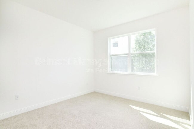 Building Photo - 13557 Larkton Ln