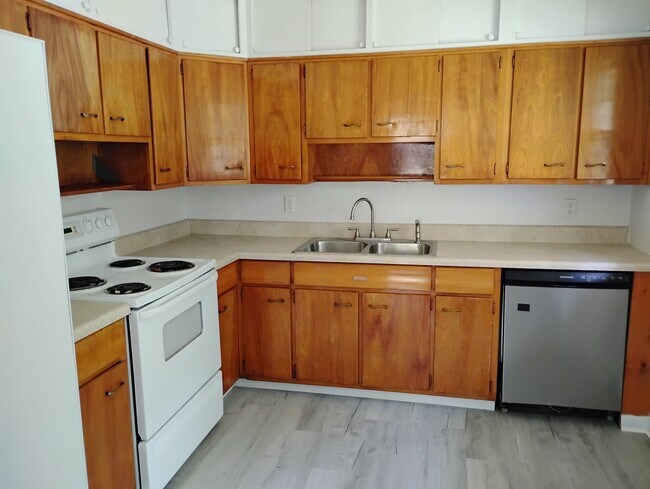 Foto del edificio - 2870 Short Rock Rd